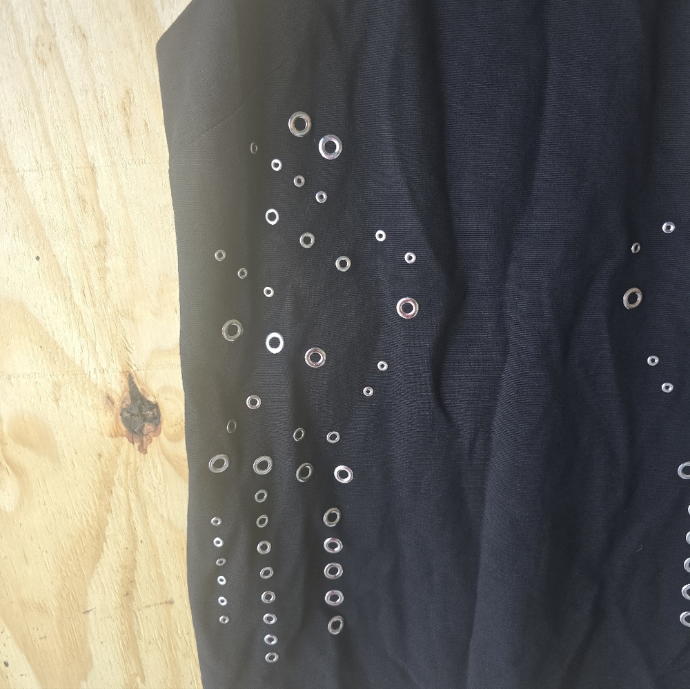 TAHARI Shift Dress Sz 16 Plus Black High Neck Grommets Accents Sleeveless New - Picture 7 of 13